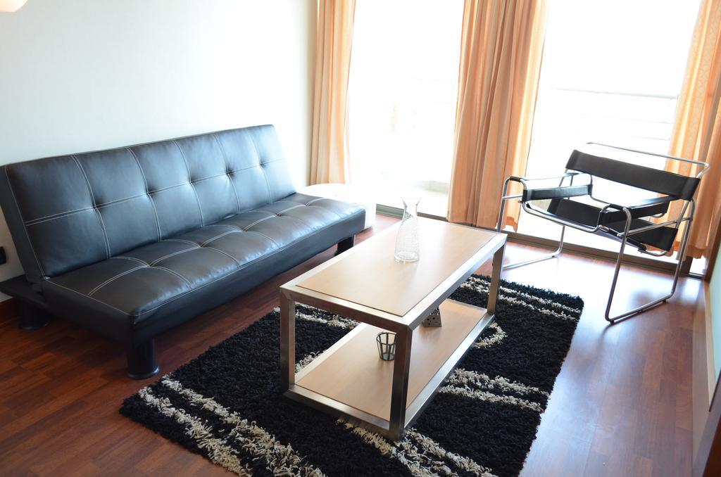 Apartamentos Capital Santiago de Chile Habitación foto