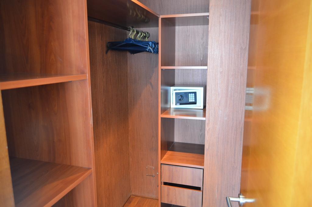 Apartamentos Capital Santiago de Chile Habitación foto